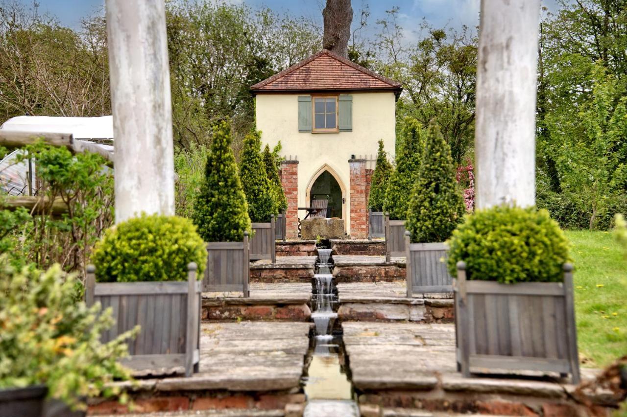 The Folly Villa Hereford Exterior photo