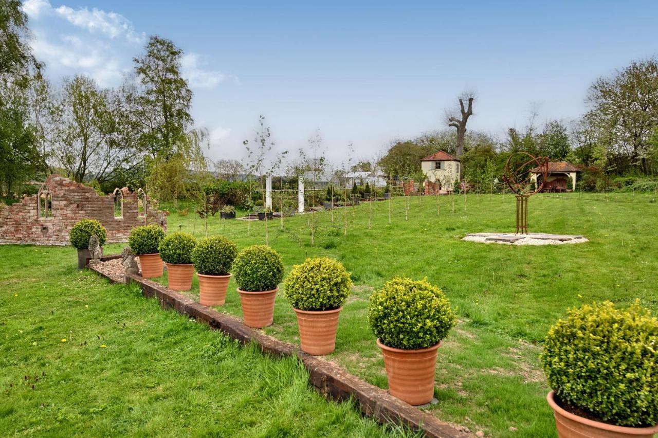 The Folly Villa Hereford Exterior photo